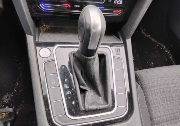 Volkswagen Passat B8 Limousine Facelifting 1.5 TSI EVO 150KM 2021 Volkswagen Passat 2021r, 1.5TSI. AUTOMAT. Uszkodzony lewy przod i tyl. Je, zdjęcie 16