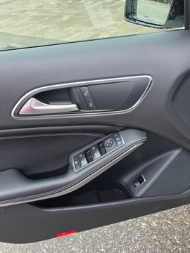 Mercedes GLA I Off-roader 2.0 250 211KM 2015 Mercedes GLA250 panorama, xenon bdb stan, serwis ASO, zdjęcie 16