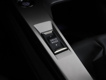 Peugeot 308 III SW 1.2 PureTech 130KM 2023 Peugeot 308 półskóra navi virtual cocpit kamery, zdjęcie 30