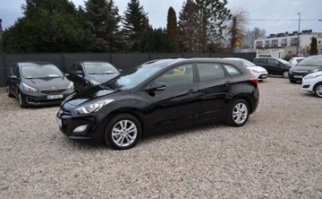 Hyundai i30 2014 Hyundai i30 1.4 Benzyna Nawigacja Klimatyzacja Cz.parkowania 1.4 Benzyna, zdjęcie 12