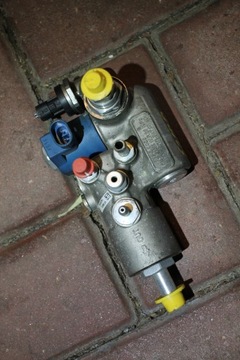 VOLVO REDUKTOR GAZU CNG 110R-000082