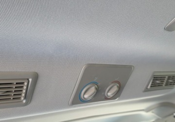 Renault Trafic III Combi 2.0 dCi  170KM 2023 Renault Trafic Spaceclass Escapade170 KMAUTOMATLozkoStolikPerfekt stanGwar, zdjęcie 26