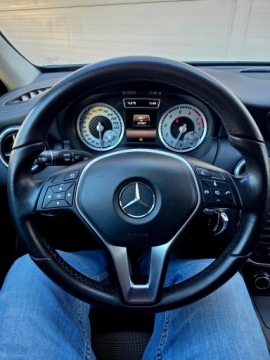 Mercedes Klasa A W176 Hatchback 5d Facelifting 180 122KM 2015 Mercedes A180 Aklasa 1,6 122KM 2Style Xenon, zdjęcie 20