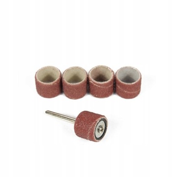 Набор наждачной бумаги 66 штук.