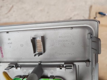 LAMPA OSVĚTLENÍ INTERIÉR KABINY PANEL OPEL VECTRA C