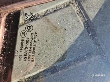 PEUGEOT 208 I 2008 SKLO (OKNO) KAROSERIE TROJŮHELNÍK PRAVÝCH DVEŘE PŘEDNÍCH 12R