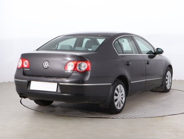 Volkswagen Passat B6 Sedan 2.0 TDI 140KM 2008 VW Passat 2.0 TDI, Salon Polska, Klima, zdjęcie 4