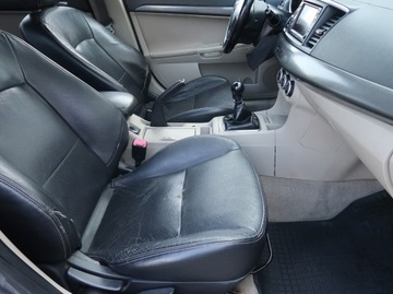 Mitsubishi Lancer IX Sedan 2.0 DID DOHC 140KM 2008 Mitsubishi Lancer 2.0 DI-D, Navi, Klima, zdjęcie 8