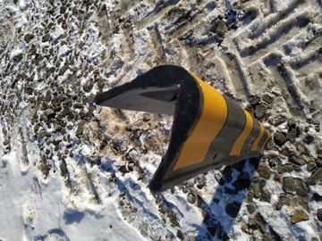 Резиновая защита углового бампера 80см.