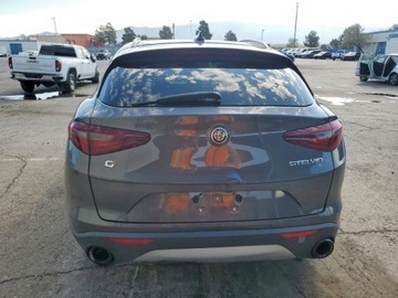 Alfa Romeo Stelvio SUV 2.0 Turbo 280KM 2018 Alfa Romeo Stelvio Sport 2018 2.0l 2.0 Benzyna 280KM, zdjęcie 2