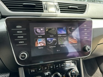 Skoda Superb III Kombi Facelifting 2.0 TDI 190KM 2019 Škoda Superb Skoda Superb Bixenon Grzany fotel, zdjęcie 27