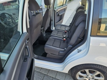 Volkswagen Touran II 1.6 TDI 105KM 2014 Volkswagen Touran 1.6 105 Km Klimatronik, zdjęcie 9