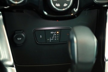 Citroen C3 Aircross  I Crossover Facelifting 1.2 PureTech 130KM 2023 Citroen C3 Aircross 1.2 PureTech, Salon Polska, zdjęcie 12