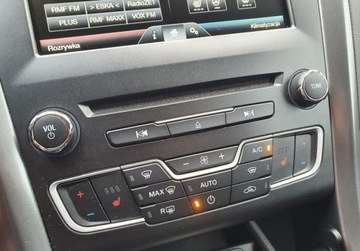 Ford Mondeo V Kombi 2.0 TDCi 150KM 2015 Ford Mondeo Serwis LED GetHelp Serwis 2.0 Diesel 150KM, zdjęcie 19