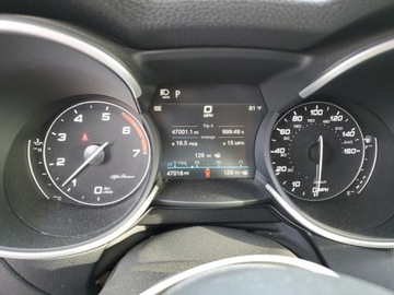 Alfa Romeo Stelvio SUV Facelifting 2.0 Turbo 280KM 2020 Alfa Romeo Stelvio 2020 2.0l 2.0 Benzyna 280KM, zdjęcie 9