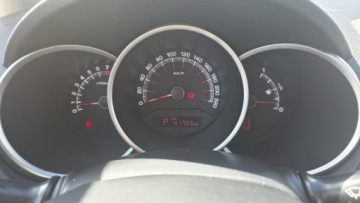 Kia Venga Mikrovan Facelifting 1,6 DOHC CVVT  125KM 2018 Kia Venga mały przebieg klima, zdjęcie 14