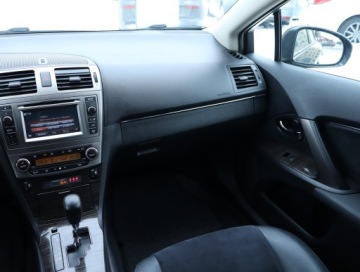 Toyota Avensis III Wagon Facelifting 2.0 Valvematic 152KM 2014 Toyota Avensis 2.0 Valvematic, Salon Polska, zdjęcie 7