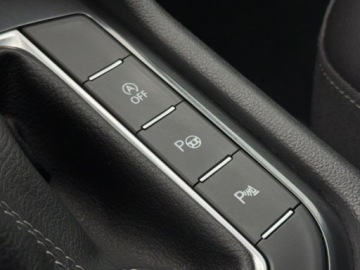 Volkswagen Tiguan II SUV Facelifting 2.0 TDI 200KM 2022 Volkswagen Tiguan 2.0 TDI SCR 4Mot R-Line DSG, Serwis ASO, Gwarancja, FV23, zdjęcie 23