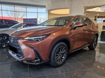 Lexus NX II SUV Facelifting 2.5 350h 200KM 2025 Od ręki - 350h Prestige 2.5 Hybrid 200KM | Podgrzewane fotele!, zdjęcie 1