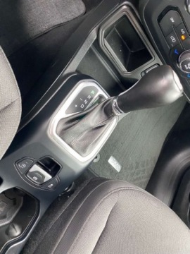 Jeep Renegade SUV 1.4 MultiAir 140KM 2018 Jeep Renegade AUTOMAT NAWIGACJA GRZANE FOTELE PARKTRONIC TEMPOMAT GWARANC, zdjęcie 9