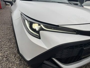 Toyota Corolla XII TS Kombi 2.0 Hybrid Dynamic Force 184KM 2021 Toyota Corolla 2.0HSD184KM TREK Full Led El. klapa, zdjęcie 3