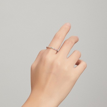 Серебряное кольцо с разноцветными цирконами S925, 14 шт.