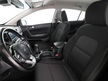 Kia Sportage IV SUV Facelifting 1.6 GDI 132KM 2018 Kia Sportage lift navi grzane fotele kamera hak, zdjęcie 12
