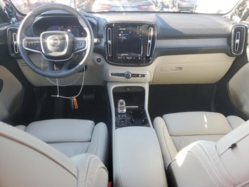 Volvo XC40 2023 Volvo XC 40 Ultimate 2023 2.0l 2.0 Benzyna 247KM, zdjęcie 8
