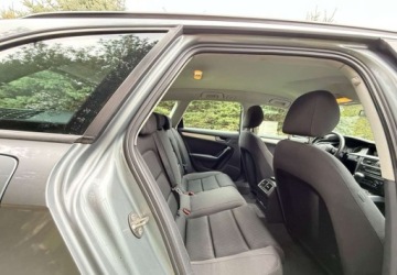 Audi A4 B8 Avant 2.0 TDI 143KM 2008 Audi A4 Avant Audi A4 Avant 2.0 TDI DPF multitronic Ambiente 2.0 Diesel, zdjęcie 25