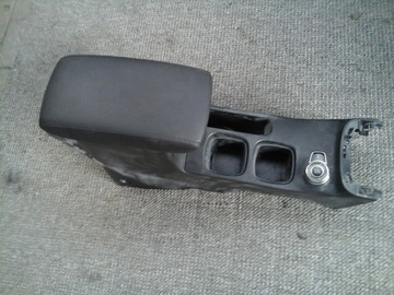 SUZUKI SX4 S-CROSS LOKETNÍ OPĚRKA ORIGINÁLNÍ