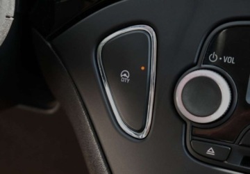 Opel Corsa E Hatchback 3d 1.2 Twinport 70KM 2016 Opel Corsa Opel Corsa 1.2 Active 1.2 Benzyna 70KM, zdjęcie 34