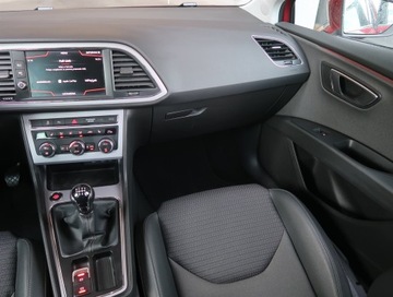Seat Leon III Hatchback Facelifting 1.5 EcoTSI 130KM 2019 Seat Leon 1.5 TSI, Salon Polska, Serwis ASO, zdjęcie 7