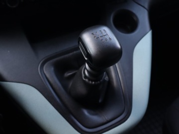 Citroen Berlingo III Osobowy M 1.2 PureTech 110KM 2019 Citroen Berlingo 1.2 PureTech, Salon Polska, zdjęcie 12