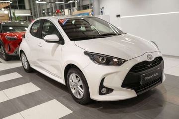 Toyota 2024 Toyota Yaris 1.5 Comfort 1.5 Benzyna 125KM, zdjęcie 2