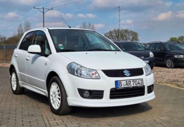 Suzuki SX4 I 2010 Suzuki SX4 1,60 Ben 107 km 1.6 Benzyna 107KM, zdjęcie 1