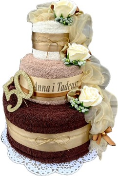 Prezent na Rocznicę Ślubu Tort z 4 Grubych Ręczników Kwiaty Róże Mydlane