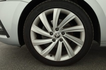 Skoda Octavia IV Scout 1.5 TSI ACT 150KM 2022 Skoda Octavia 1.5 TSI, Salon Polska, zdjęcie 11