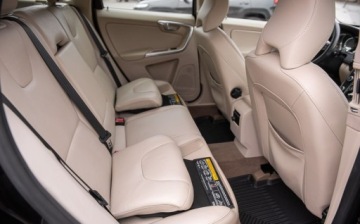 Volvo XC60 I SUV Facelifting 2.0 D4 DRIVE-E 181KM 2014 Volvo XC 60 2.0D4 181KM Lift Virtual Navi Skora ALu Pdc Full Chrom Gwaranc, zdjęcie 26