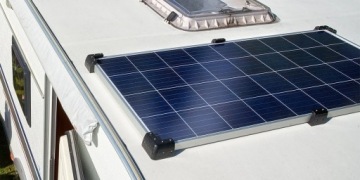 СОЛНЕЧНЫЙ РЕГУЛЯТОР КОНТРОЛЛЕР ЗАРЯДКИ SOL 100V MPPT 20A КОНТРОЛЛЕР BLUETOOTH