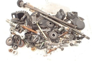 Honda VT 1100 Shadow C2 95-01 Śruby z demontażu