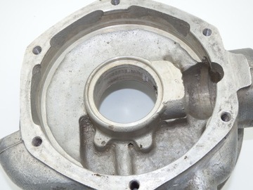 UŻYWANA ŁADNA OBUDOWA DYFRA M 72 NA PÓŁ-BĘBEN