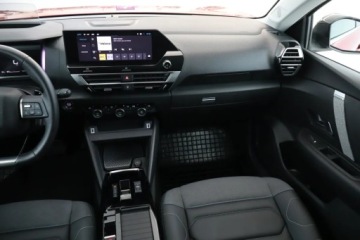 Citroen C4 III SUV 1.2 PureTech 130KM 2023 Citroen C4 1.2 PureTech, Salon Polska, zdjęcie 7