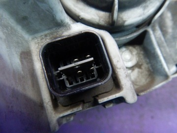 HYUNDAI COUPE I 99-01 SVĚTLO SVĚTLOMET LEVÝ PŘEDNÍ 101-3698