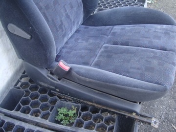 SEDADLO LEVÝ ULOŽENÍ MITSUBISHI GALANT VIII 96-04