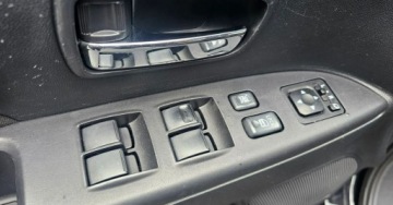 Mitsubishi ASX I SUV Facelifting 2015 1.6 DI-D 114KM 2015 Mitsubishi ASX 2015r Kamera cofania , Auto pelnym serwisie 1.6 Diesel, zdjęcie 13