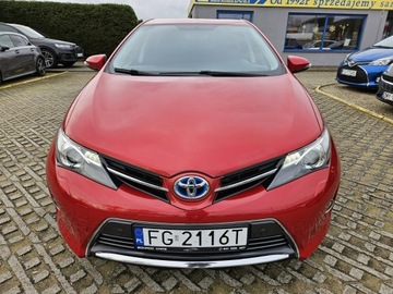 Toyota Auris II Hatchback 5d 1.8 HSD 136KM 2013 Toyota Auris 1,8 Hybryda 136KM automat kamera, zdjęcie 17