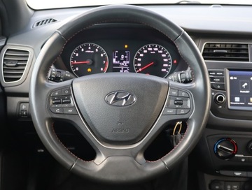 Hyundai i20 II Hatchback 5d Facelifting KAPPA 1.2 MPI 84KM 2020 Hyundai i20 1.2 MPI, Salon Polska, 1. Właściciel, zdjęcie 15