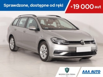 Volkswagen Golf VIII Variant 1.5 eTSI 150KM 2020 VW Golf 1.5 TSI, Salon Polska, Serwis ASO