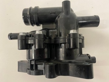 POUZDRO TERMOSTATU KIA NIRO IONIQ HYUNDAI KONA 1.6 H G4LE 25600-03HC0 17-23