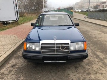Mercedes W124 Sedan 2.0 105KM 1987 MERCEDES 124 200 OD NOWOŚCI W JEDNYCH RĘKACH 97 TYS PRZEBIEGU REZERWACJA !!, zdjęcie 1